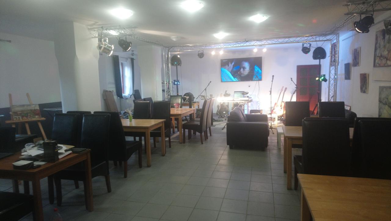 Penzion Na Jizdarne Stary Plzenec Ngoại thất bức ảnh